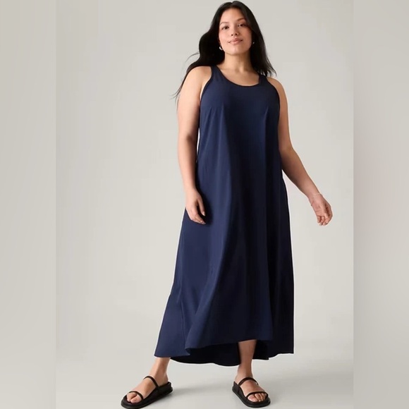 NWT Athleta Presidio Traveler Navy Maxi Dress Size S/P - Picture 5 of 8